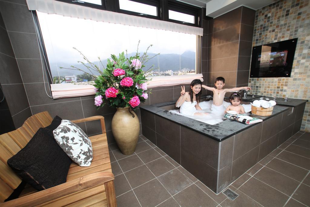 Spring Fountain Hotel Jiaoxi Exterior foto